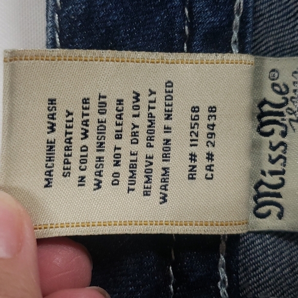 Miss Me Signature Cuffed Skinny Jeans - Picture 8 of 8